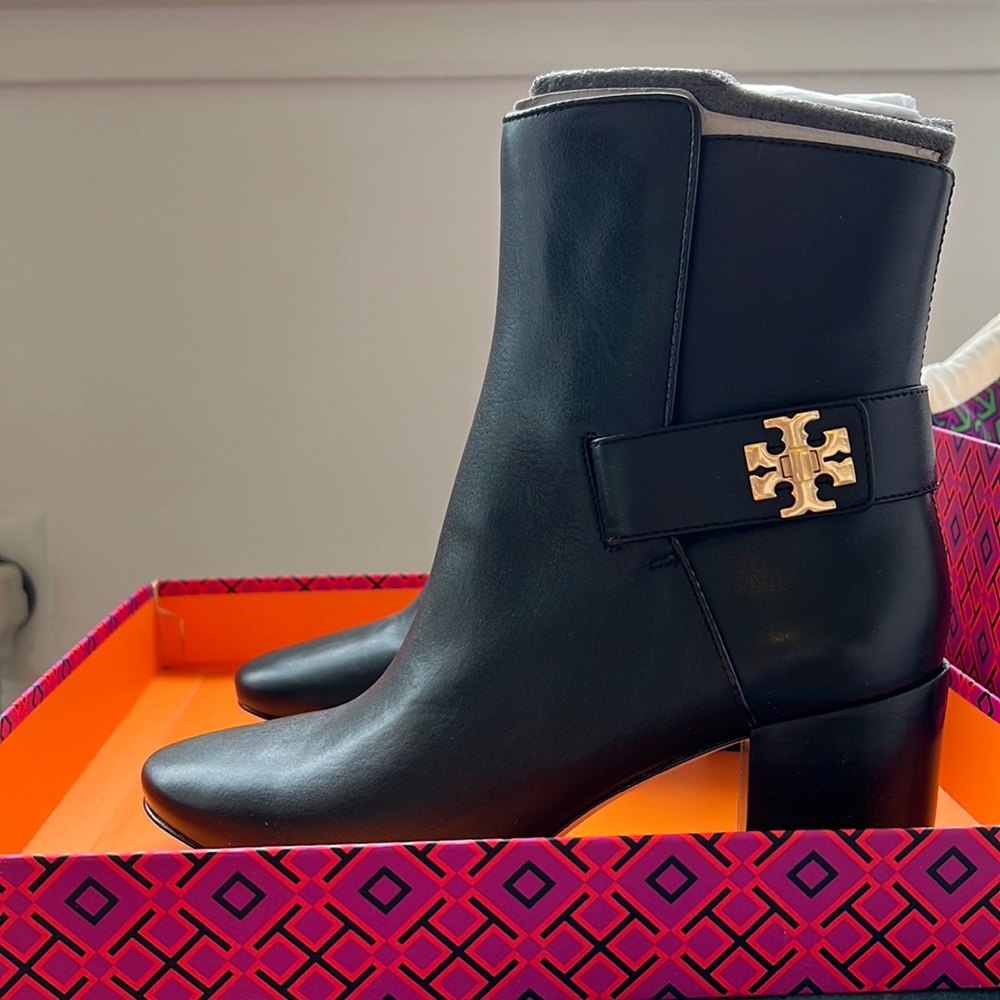 Tory Burch Kira 70 MM bootie
